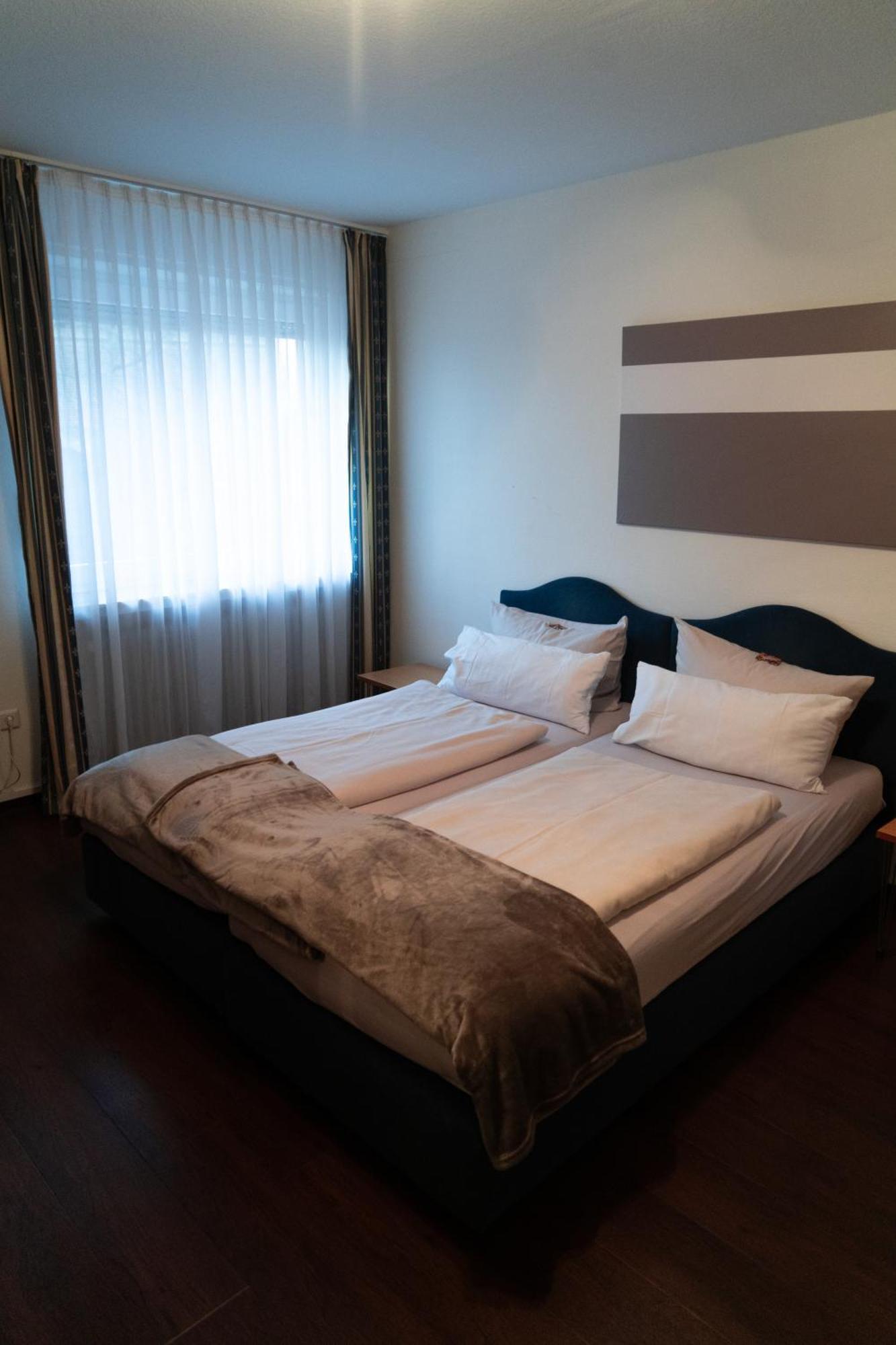 Hotel-Restaurant Kolpinghaus Линген Экстерьер фото